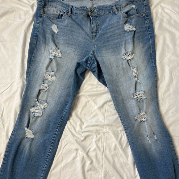 Torrid Premium Distressed Boyfriend Jeans 24R - Picture 3 of 10